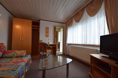 Incantevole bungalow con giardino a Tabarz