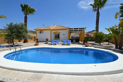 Belvilla di OYO Villa Costa de la Vida