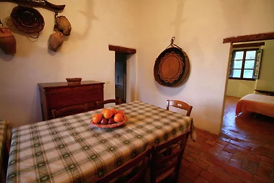 Cottage rustico a Magione con giardino
