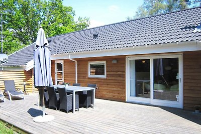 10 persoons vakantie huis in Aakirkeby