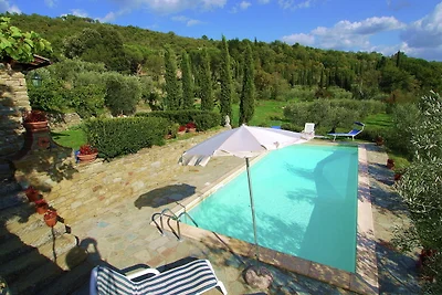 Bellissima villa con piscina a Cortona