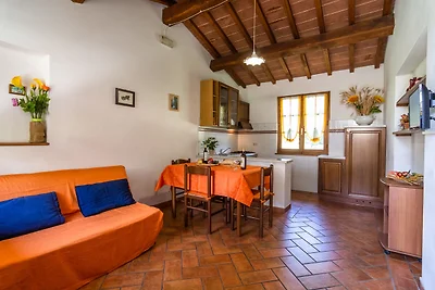 Bell'agriturismo con piscina  in Toscana