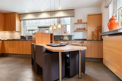 Elegante casa vacanze a De Panne con sauna