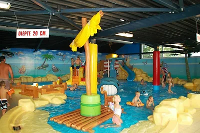 Schöne Villa in Sumar mit Gemeinschaftspool