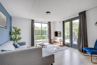 Bungalow aan het meer met tuin, geschikt voor...