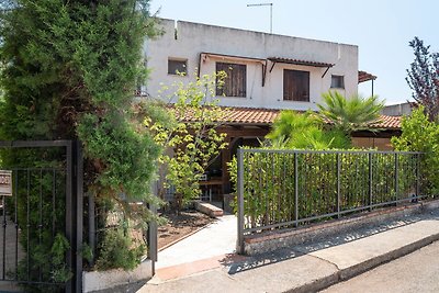 Tradizionale casa vacanze a Roseto Capo Spuli...