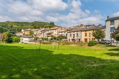 Ferienhaus mit Pool in Cuxac-Cabardès