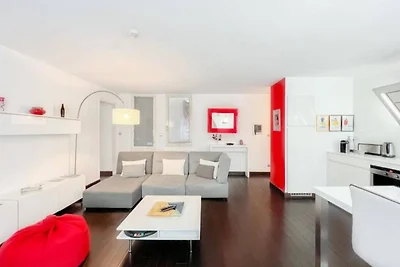 High-End-Wohnung im Goldenen Dreieck