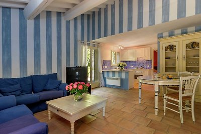 Magnifique villa avec piscine à Grimaud