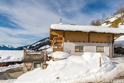 Apartment in Hollersbach near Ski Lift