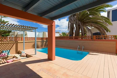 Villa in Corralejo mit privatem Pool