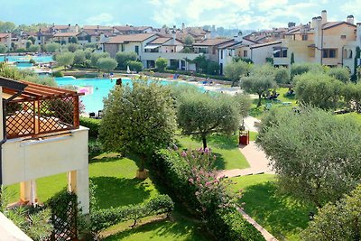 Wohnung mit einem schönen Blick auf den Pool