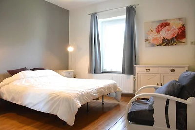Prachtig vakantiehuis in Denee met terras