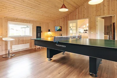 12 Personen Ferienhaus in Idestrup-By Traum