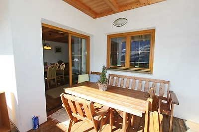 Gemütliche Ferienwohnung mit Garten in Wenns