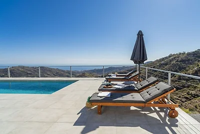 Finca mit 4 Schlafzimmer
