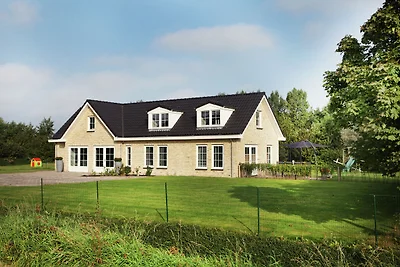 Ferienhaus in der Nähe von Schoorl und Strand