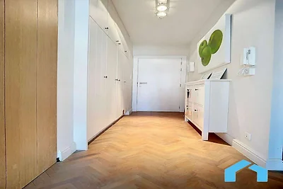Gemütliche, sonnige Wohnung der Nähe von...