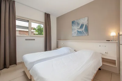 Bungalow moderno con lavatrice nel verde