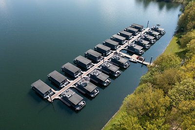 Luxe woonboot met dakterras