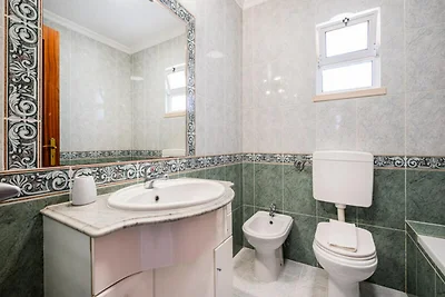 Villa in Albufeira mit Pool und Meerblick