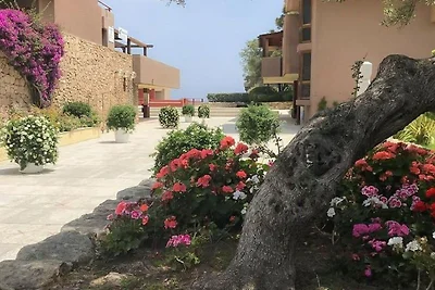 Schlichtes Apartment in Olbia mit Garten