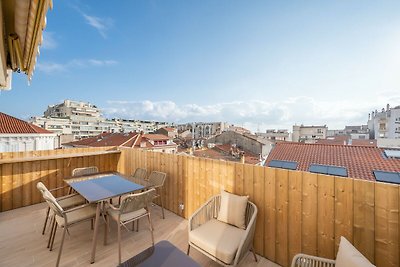 Schöne Wohnung mit Terrasse - Carre d"Or...