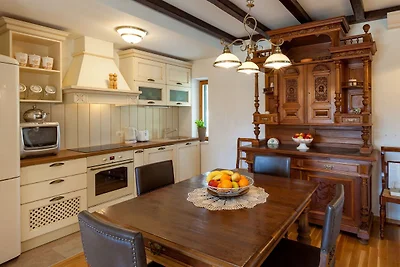 Moderne Villa mit privatem Swimmingpool in...