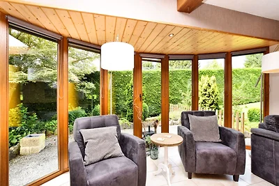 Modernes Ferienhaus in Durbuy mit Garten