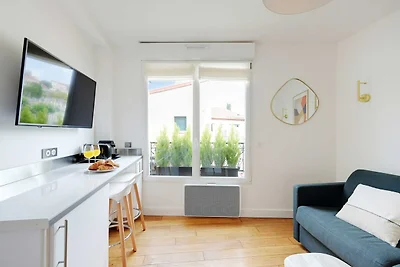 Gemütliche Wohnung -1BR-2P- Suresnes