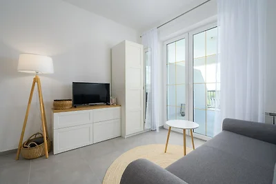 Helle Wohnung mit Gemeinschaftspool