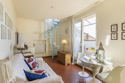 Herrliche Wohnung in Arenzano mit Balkon