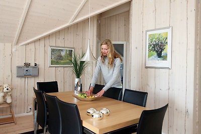 8 Personen Ferienhaus in Væggerløse