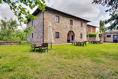 Wohnung in Greve in Chianti mit Garten