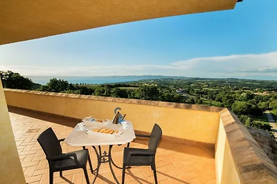 Villa a Montefiascone con spiaggia di mare