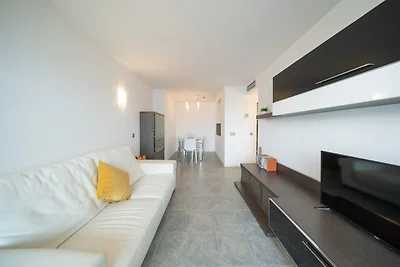 Beachfront apartment in L'Escala
