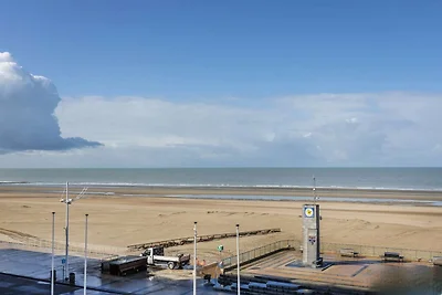 Appartamento ristrutturato sul lungomare