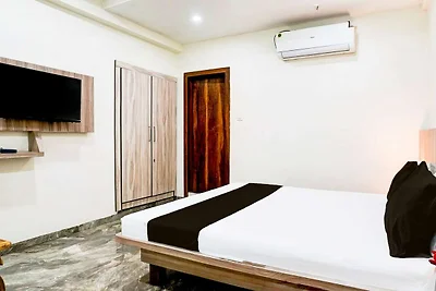 Hotel O Dombivali, früher PK Lodging