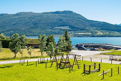 5 Personen Ferienhaus in EIDSVÅG