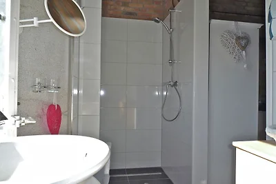 Casa vacanze storica a Huisduinen vicino al...