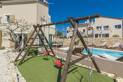 Villa in Premantur met zwembad