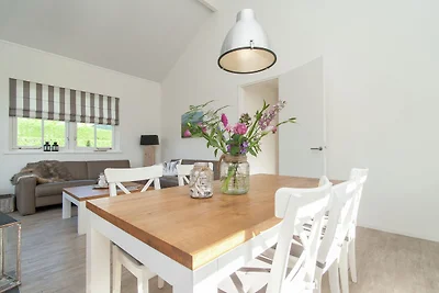 Dom wakacyjny blisko wybrzeża i lasu