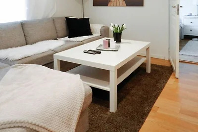 5 persone case ad LYSEKIL
