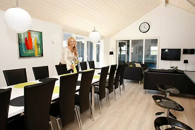 20 Personen Ferienhaus in Løkken
