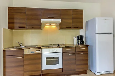 Wunderschöne Wohnung in Montauroux mit Pool