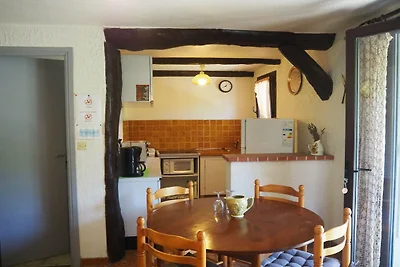 Kleines Ferienhaus mit eigener Terrasse und G...