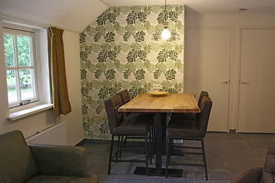 Accogliente bungalow con due bagni, nella...