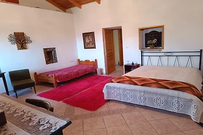 Hillview Ferienhaus in Kalavrouza
