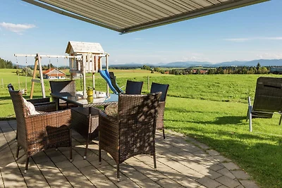 Tolles Bauernhaus im Allgaeu mit Alpenblick