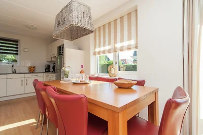 Dom wakacyjny blisko wybrzeża i lasu